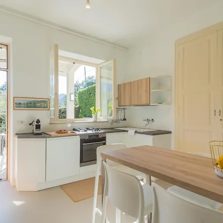 Ida Villa Como